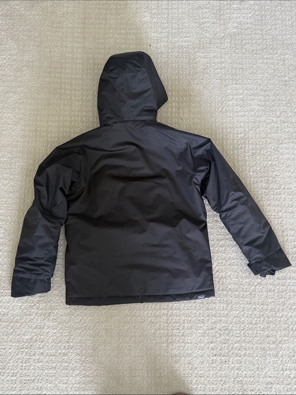 Patagonia winter coat black - size medium (10) - Picture 10 of 10